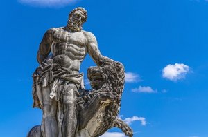 Statue Herkules